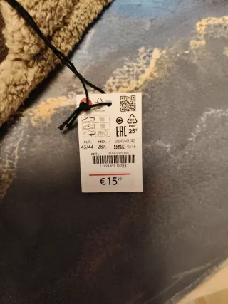 Zapatillas de reno marrones y rojas