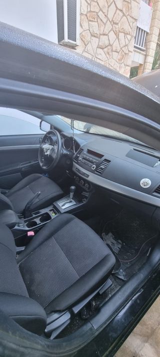 Mitsubishi Lancer 2011