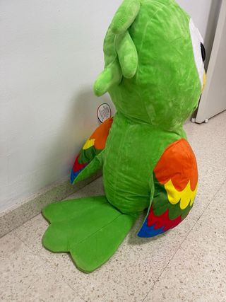 Peluche loro verde grande