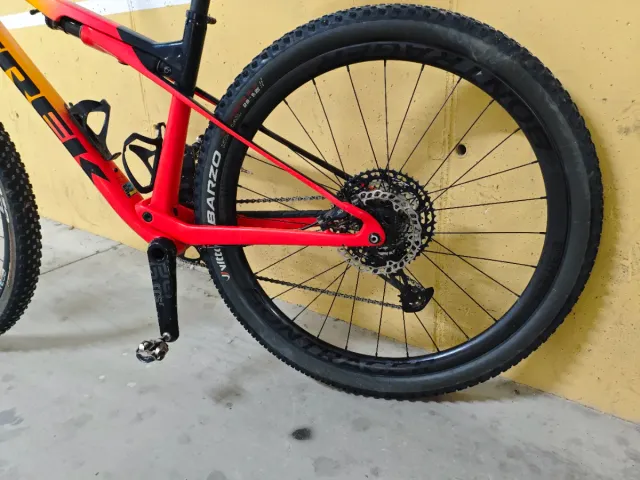Trek Supercaliber Talla M 2022