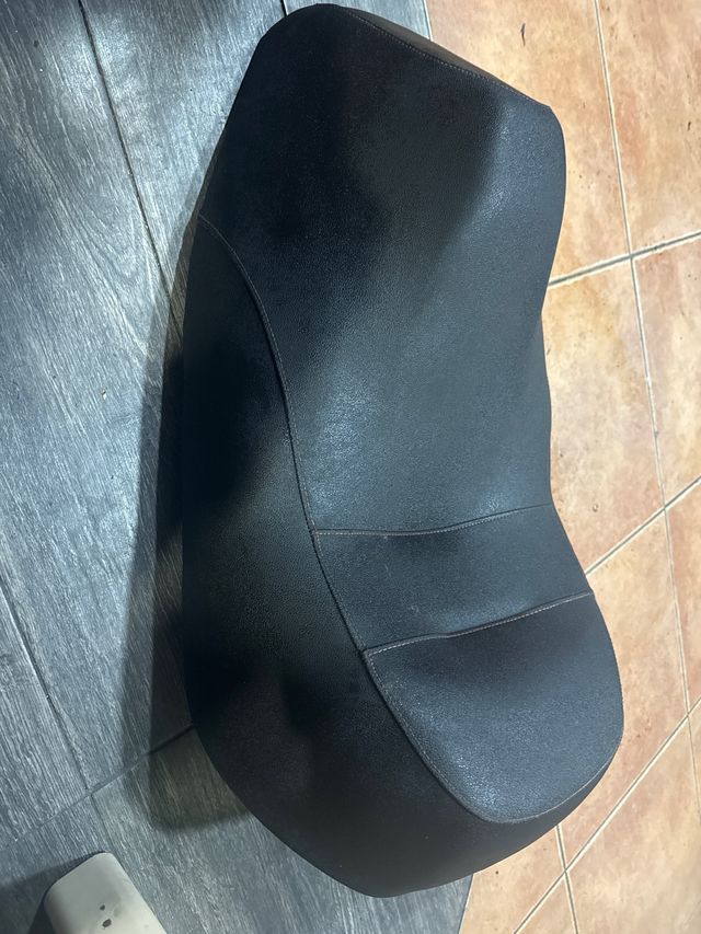 Asiento Daelim S2 125 2016