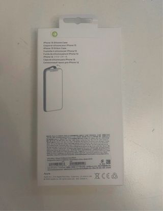 Cover iphone 15 in silicone con magsafe