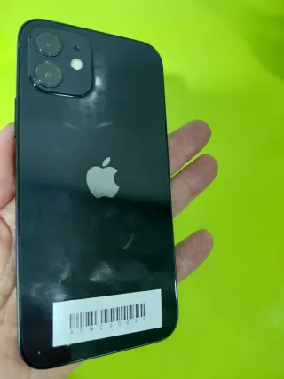 iPhone 12 64GB Negro Chip A14 Bionic