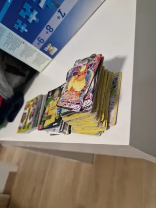 Cromos Fútbol 24/25 y 25/26 + Pokémon