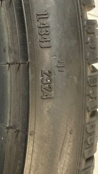 Neumático Pirelli P0 Winter 265 35 R21