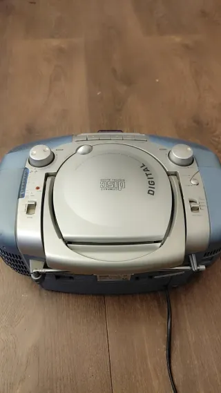 Radio Cassette Watson CD Digital