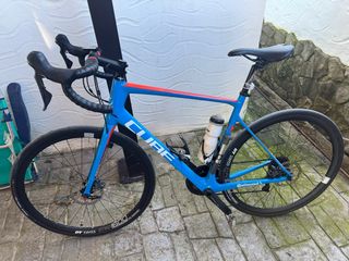 Bicicleta carretera Cube Attain GTC