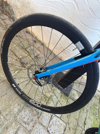 Bicicleta carretera Cube Attain GTC