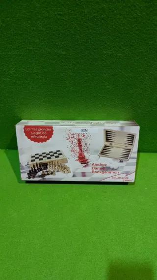 Ajedrez, damas y backgammon en estuche, 2 jugadore
