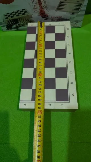 Ajedrez, damas y backgammon en estuche, 2 jugadore