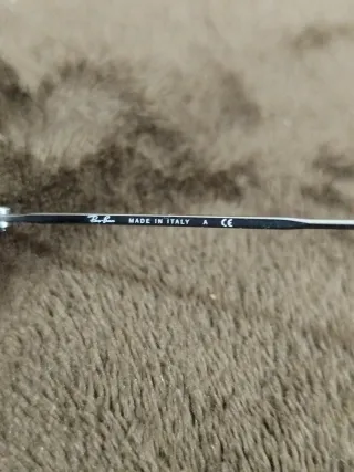 Gafas de sol redondas plateadas