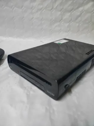 Nintendo Wii U Negra Mando y Cables