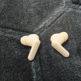 Auriculares Bluetooth Inalámbricos Beige