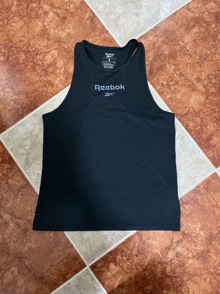 Lote Ropa Deportiva Reebok y Fila talla S