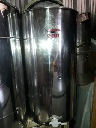 Extractor de miel Superinox Lega 200L