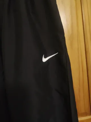 Joggers Nike Negros