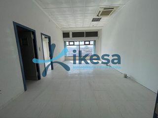 Local comercial en venta en Andújar