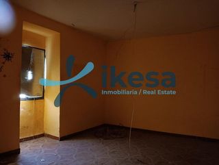 Casa adosada en venta en Martos