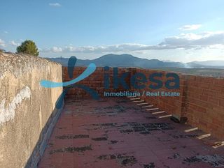 Casa adosada en venta en Martos