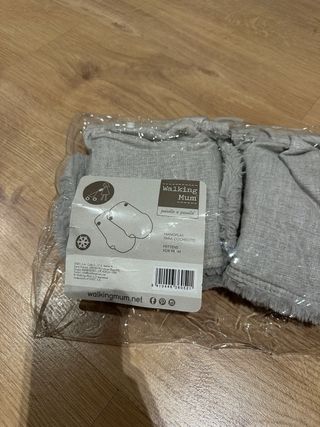 Manoplas pelo Walking Mum para carro bebé