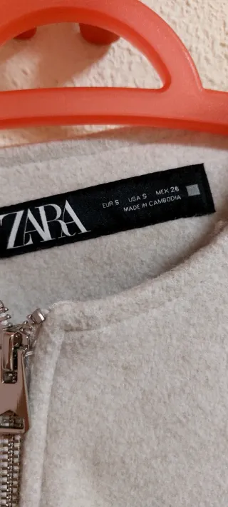 Bomber Zara paño beige