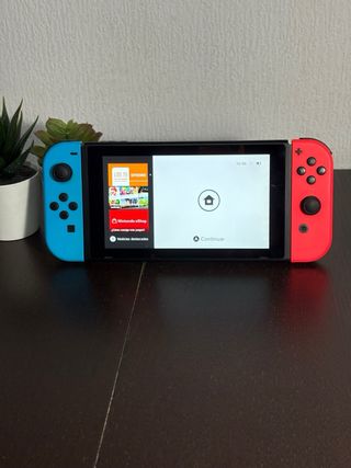 ¡IMPECABLE! Nintendo Switch Azul y Rojo