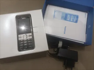 Teléfono Móvil Nokia C5 Plata