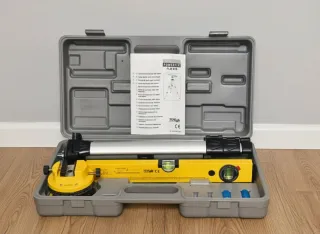 Nivel Láser Powerfix PLW 670 con Trípode