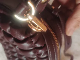 Bolso Robert Pietri acolchado burdeos