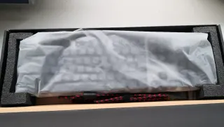 Teclado ThundeRobot K70R Led. Negro