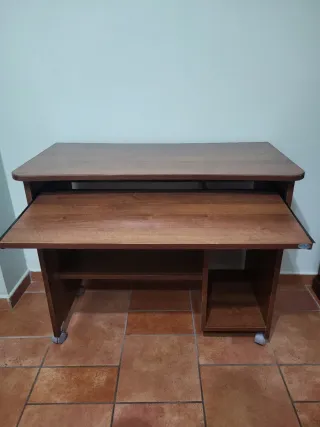 Scrivania porta PC compatta - Linea Azzurra