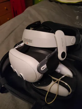 Meta Quest 3 128GB + bobovr m2 plus + capturadora