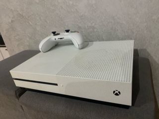 Xbox One S Blanca + Mando Nuevo