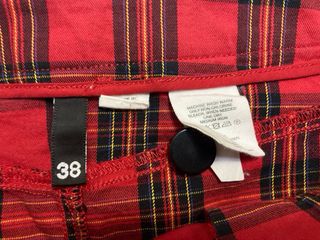 Minifalda cuadros escoceses roja y negra