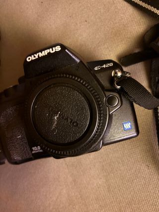Olympus E420 Cámara Digital 10.0 Megapíxeles
