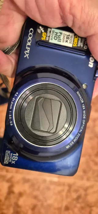 Cámara Nikon Coolpix S9300 Azul