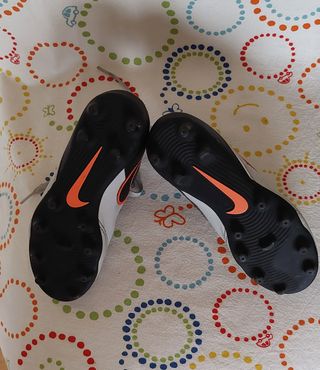 Botas de fútbol Nike Tiempo