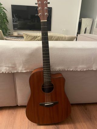 Guitarra Acústica modelo KA-41MNT