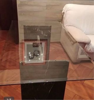 Mesa de cristal moderna