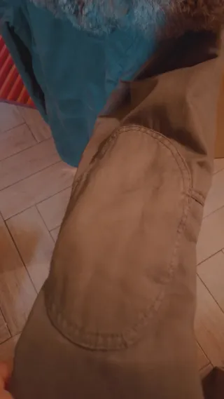 Giacca Extyn verde oliva con cappuccio