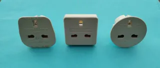 3 Adaptadores Enchufe Viaje UK - Europa
