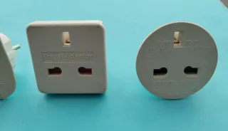 3 Adaptadores Enchufe Viaje UK - Europa