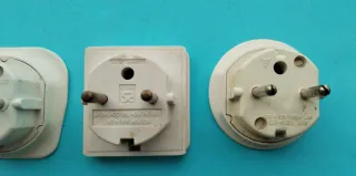 3 Adaptadores Enchufe Viaje UK - Europa