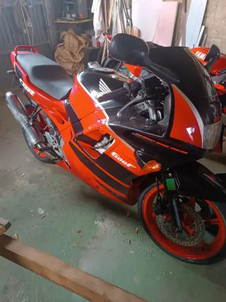 Honda CBR F2 Deportiva Manual