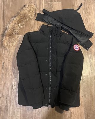 Abrigo Canada Goose Negro.