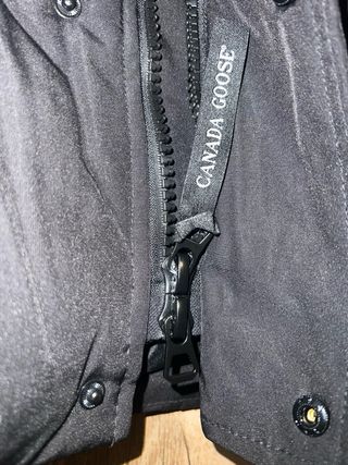 Abrigo Canada Goose Negro.