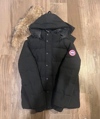 Abrigo Canada Goose Negro.