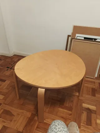 Mesa auxiliar redonda Ikea madera diseño Frosta