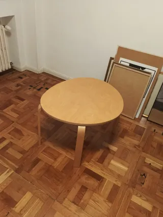 Mesa auxiliar redonda Ikea madera diseño Frosta