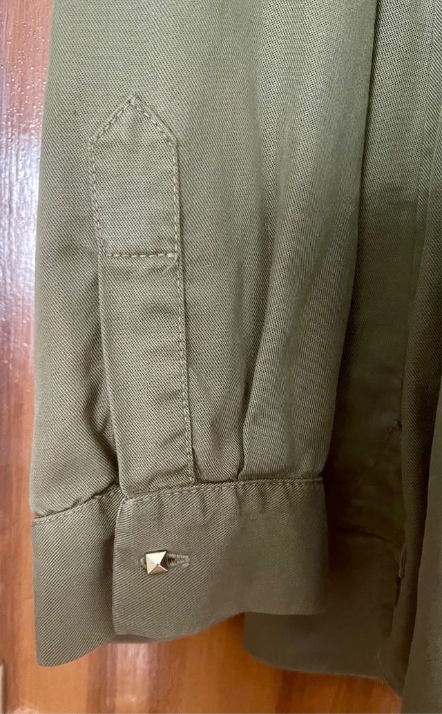 Camisa militar Zara verde